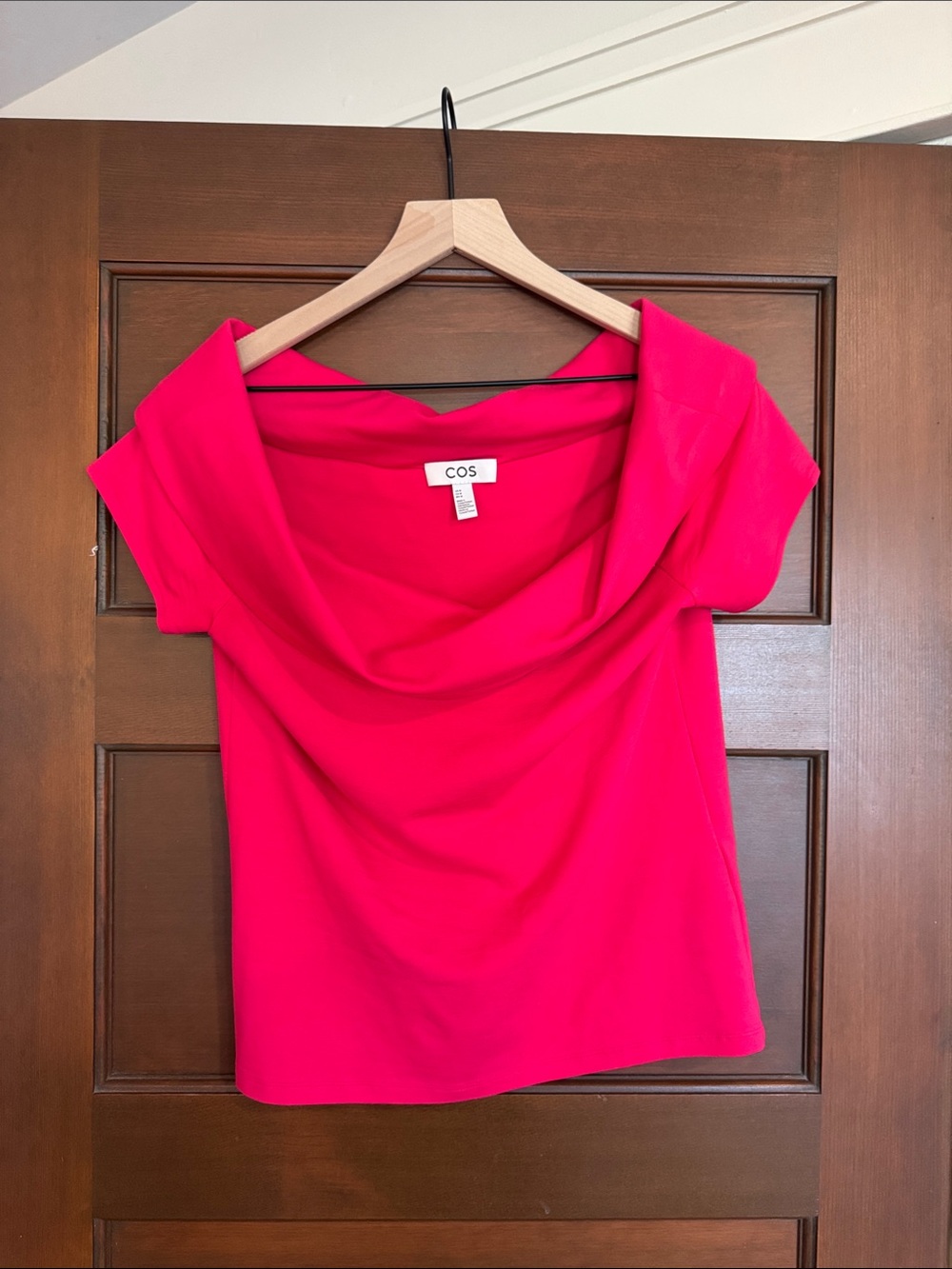 Cos Off-Shoulder Fuchsia Top - Picture 2 of 3